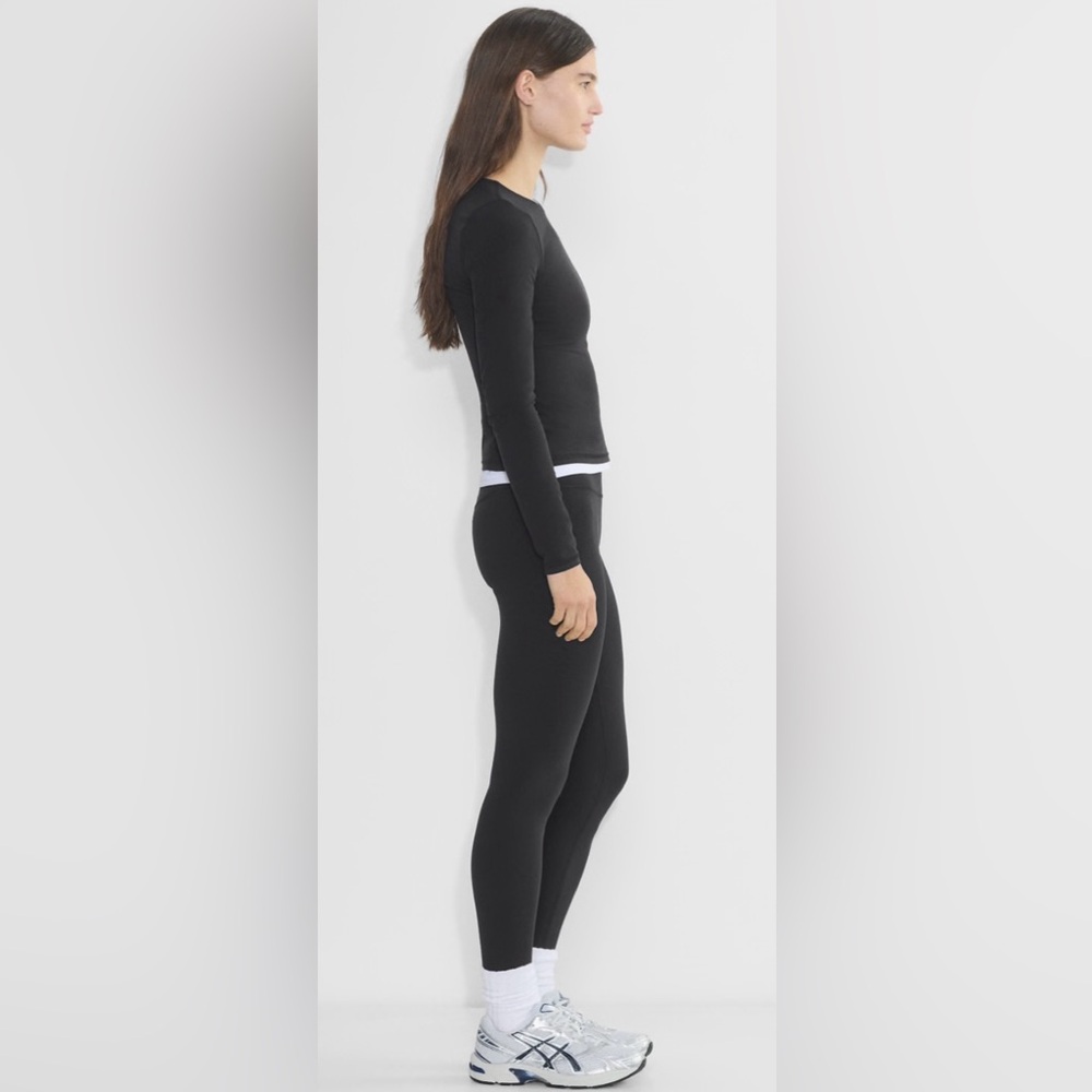 NWT Aritzia Golden Butter Cheeky Infinite 28” Hi-Rise leggings, 6, black